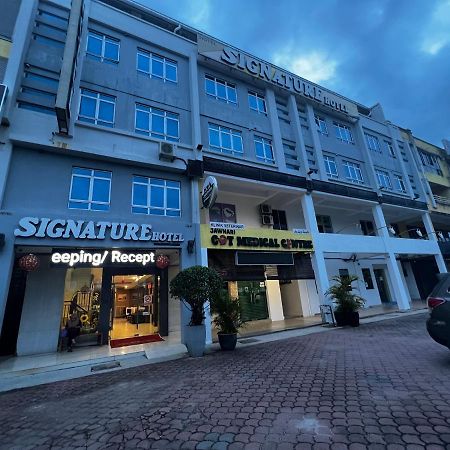 Signature Hotel Kuantan Bagian luar foto