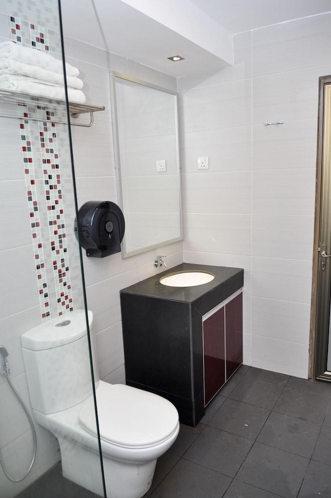 Signature Hotel Kuantan Bagian luar foto
