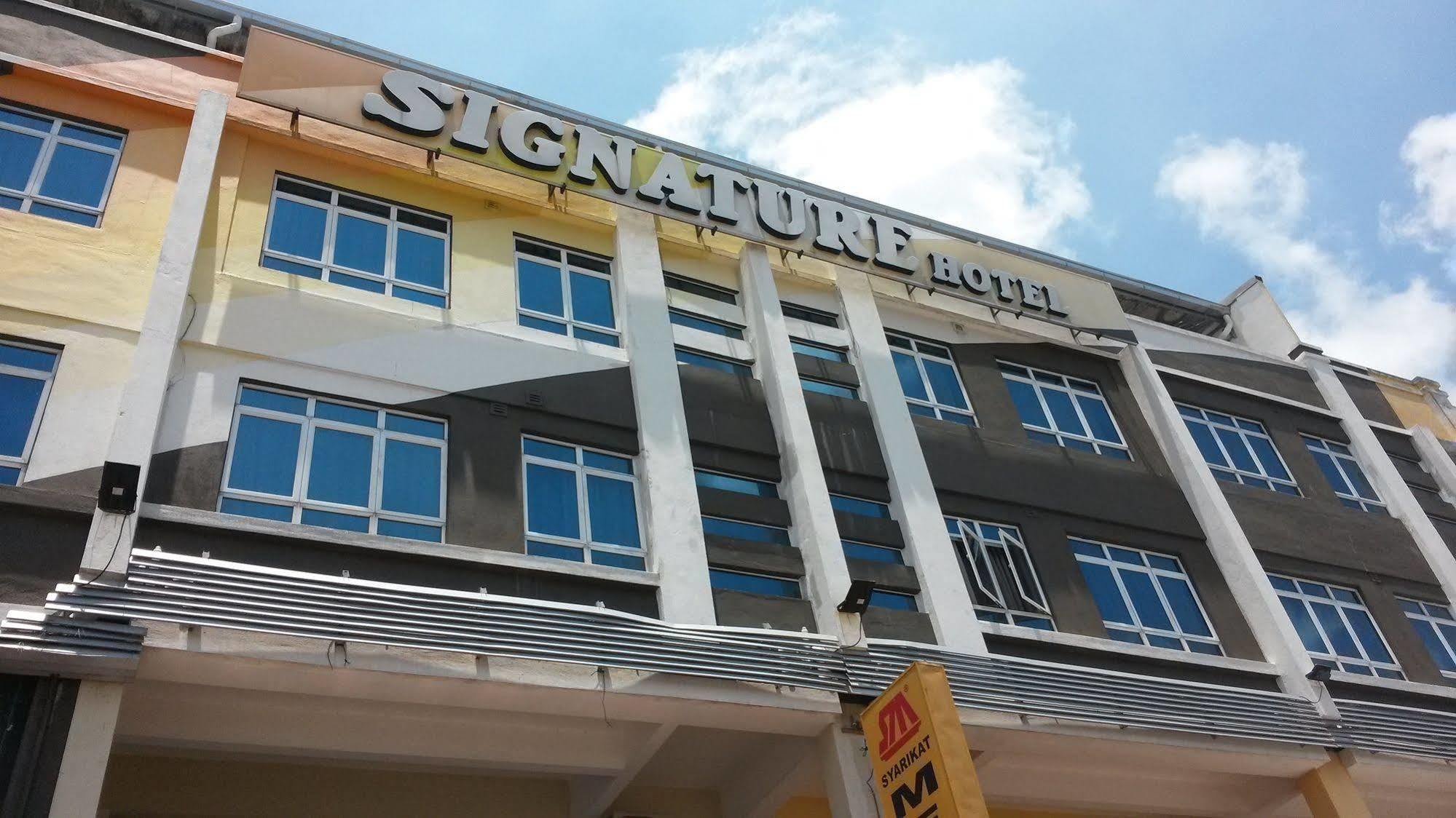 Signature Hotel Kuantan Bagian luar foto